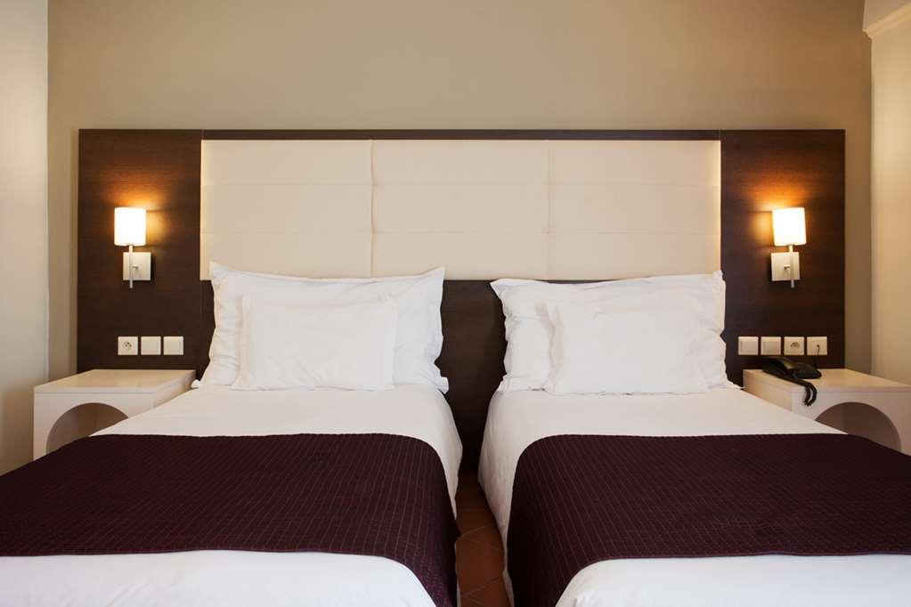 Tui Suneo Kenzi Europa Agadir Room photo A typical bedroom at a hotel