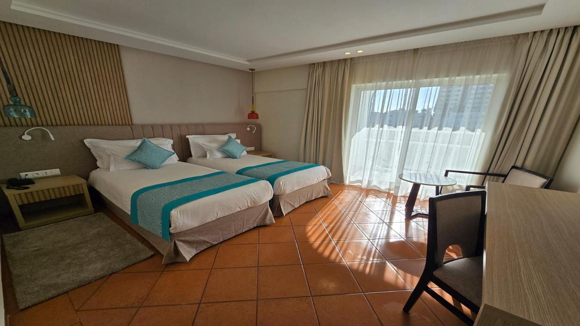 Tui Suneo Kenzi Europa Agadir Exterior photo A room at the hotel
